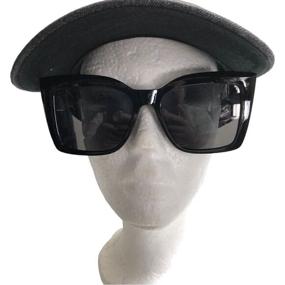 Cat Eye Black Oversized Sunglasses - Picture 6 of 6